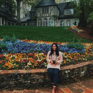 Meet your Posher, Renee